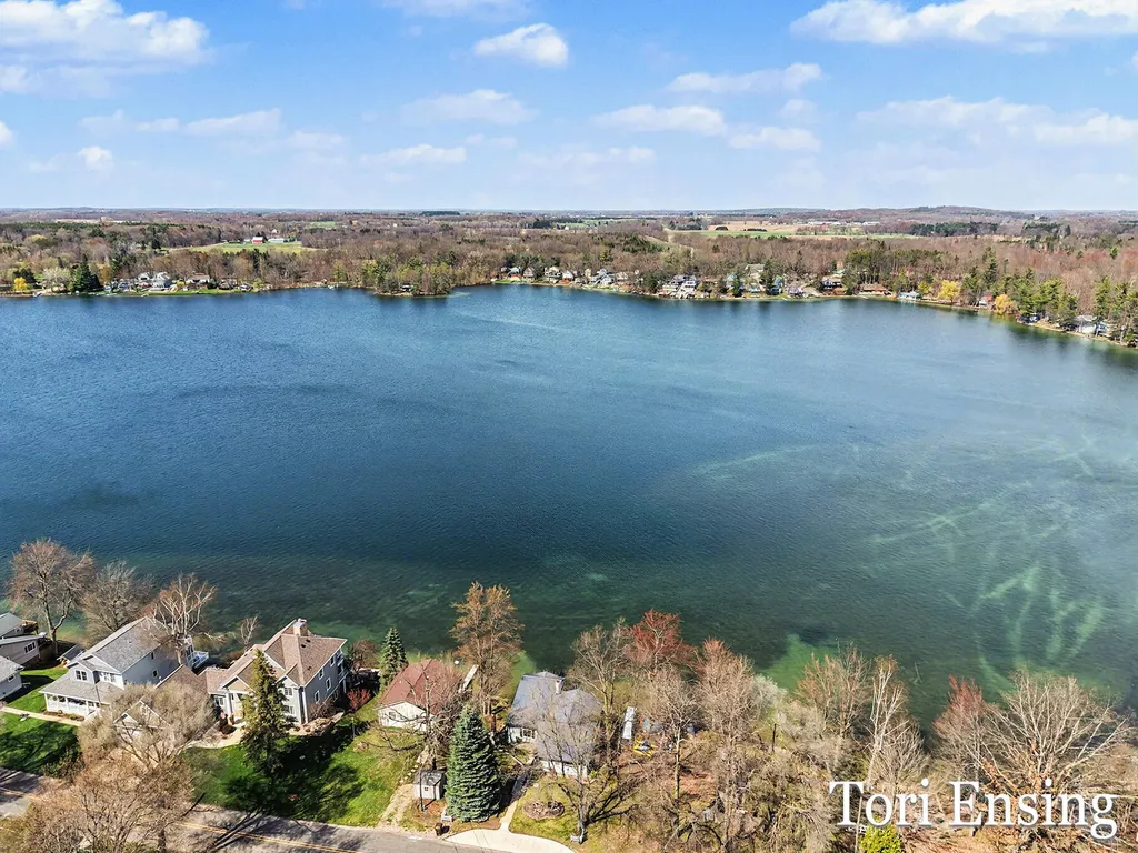 2662 Lakeside Drive Sidney Township MI 48888