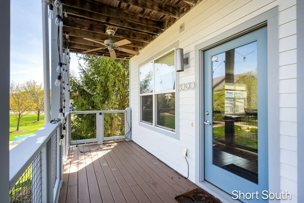 2090 Celadon Drive NE Grand Rapids Charter Township MI 49525