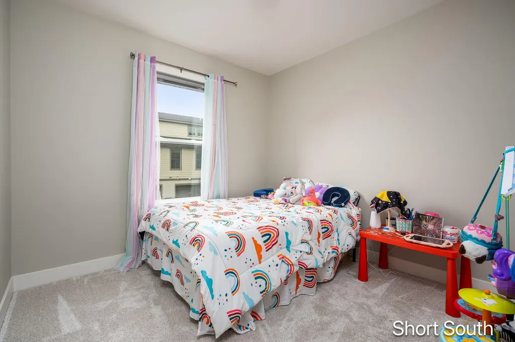2090 Celadon Drive NE Grand Rapids Charter Township MI 49525