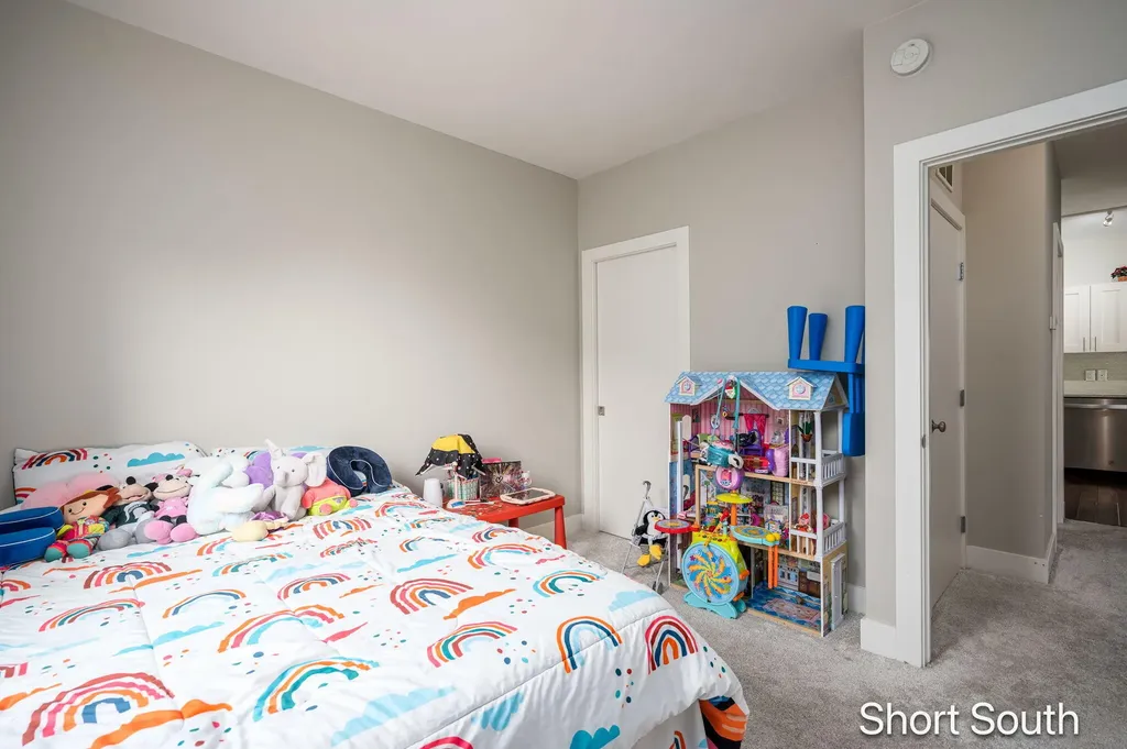 2090 Celadon Drive NE Grand Rapids Charter Township MI 49525