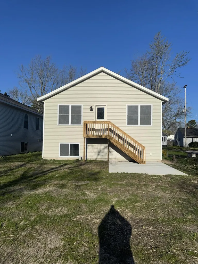 1974 Dowd Street Muskegon City MI 49441