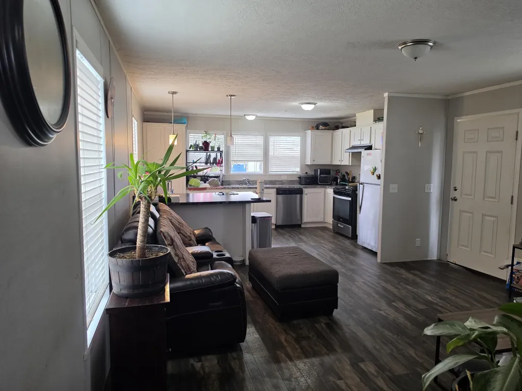 847 Apple Tree Court NW Walker City MI 49534