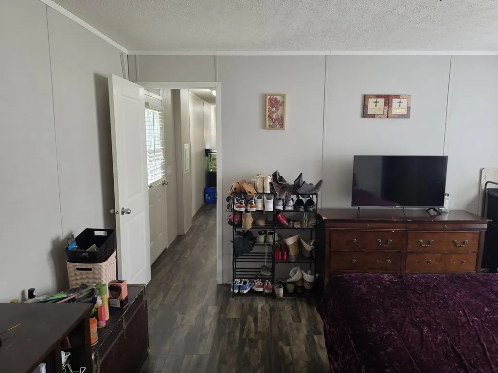 847 Apple Tree Court NW Walker City MI 49534