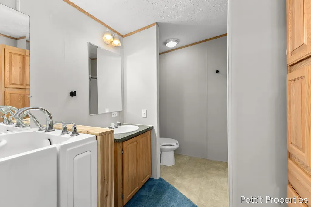 4584 E Valeries Way Street Everett Township MI 49337