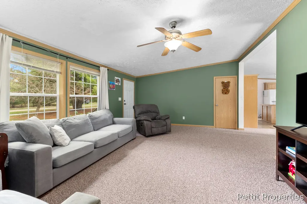 4584 E Valeries Way Street Everett Township MI 49337