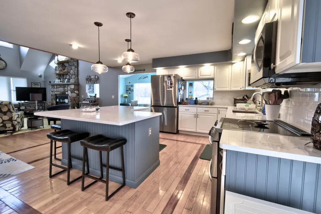 1291 S Queensway Drive Unknown City MI 48893