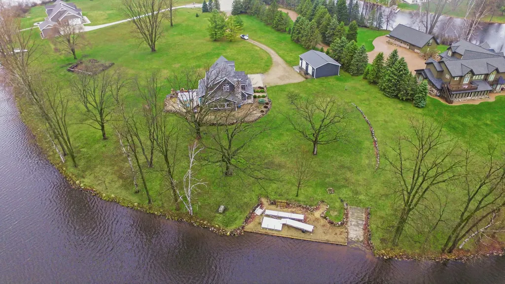 1291 S Queensway Drive Unknown City MI 48893