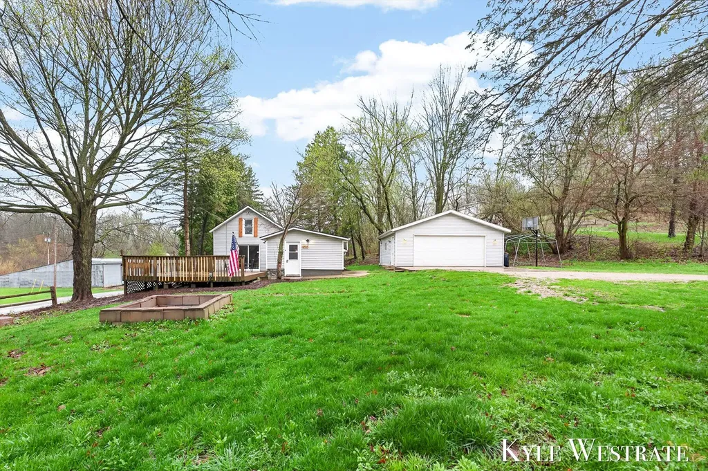 6707 Lessiter Road NE Grattan Township MI 48809