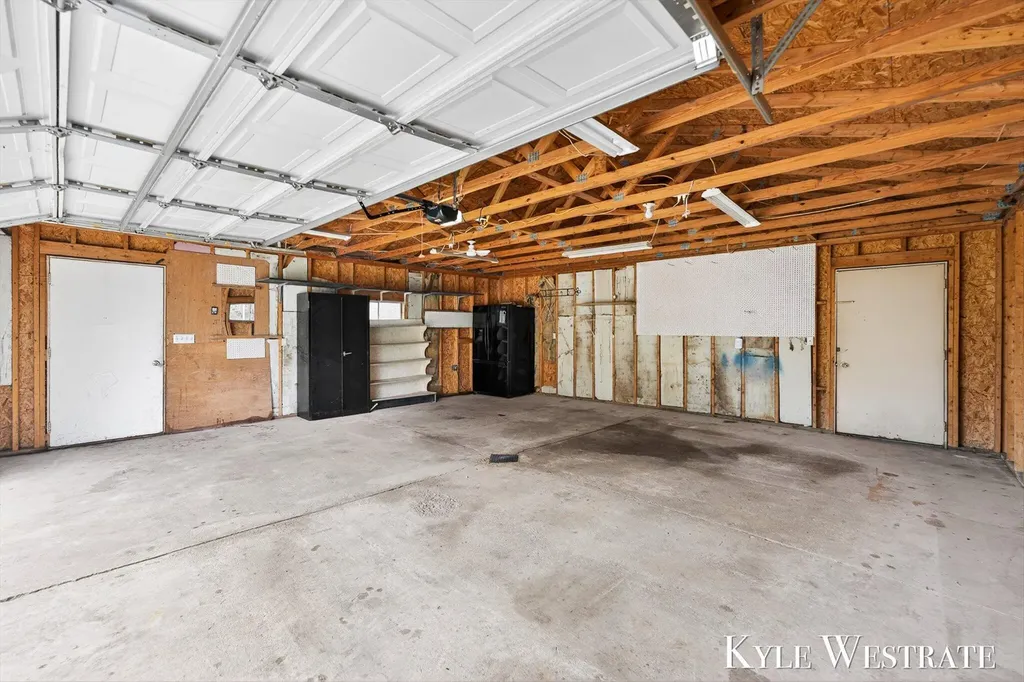 6707 Lessiter Road NE Grattan Township MI 48809