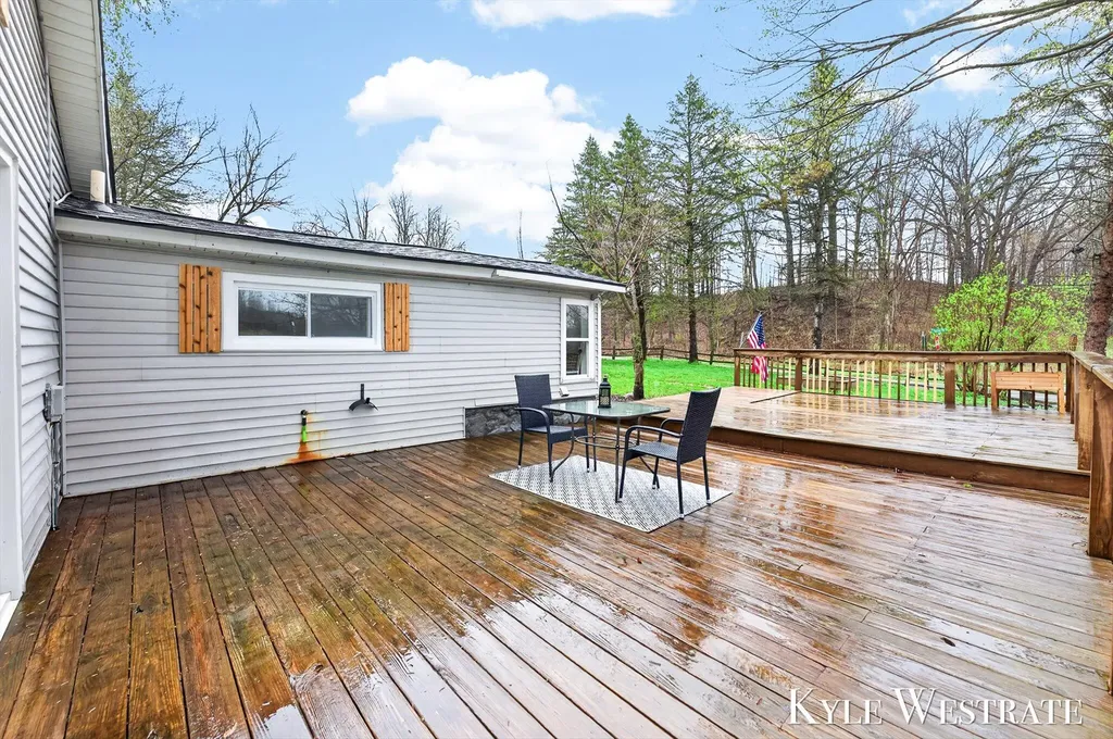 6707 Lessiter Road NE Grattan Township MI 48809