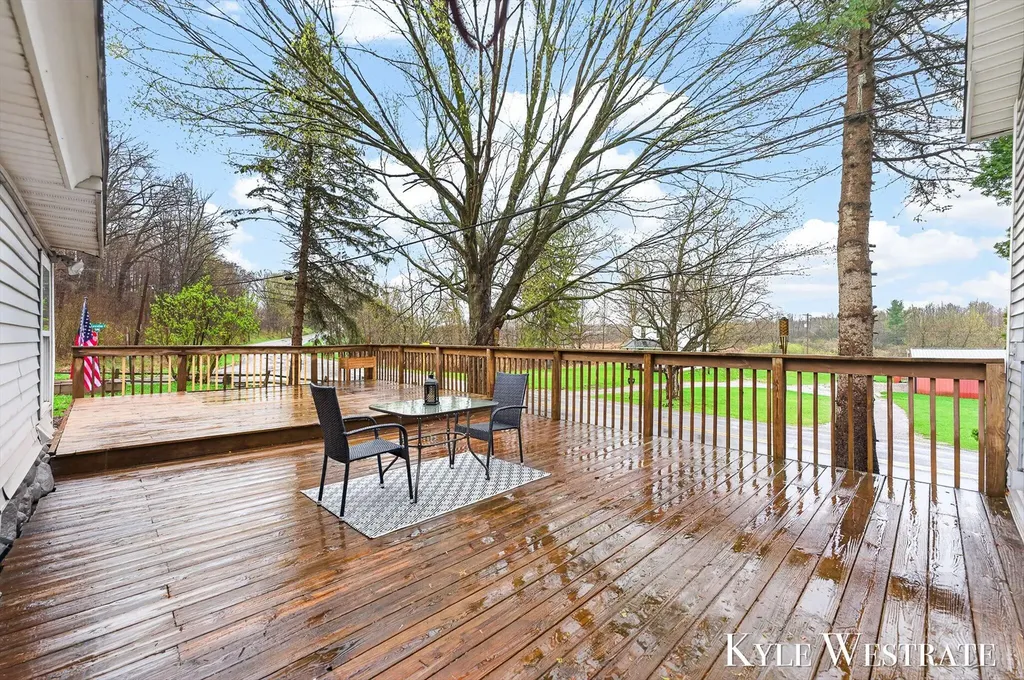 6707 Lessiter Road NE Grattan Township MI 48809
