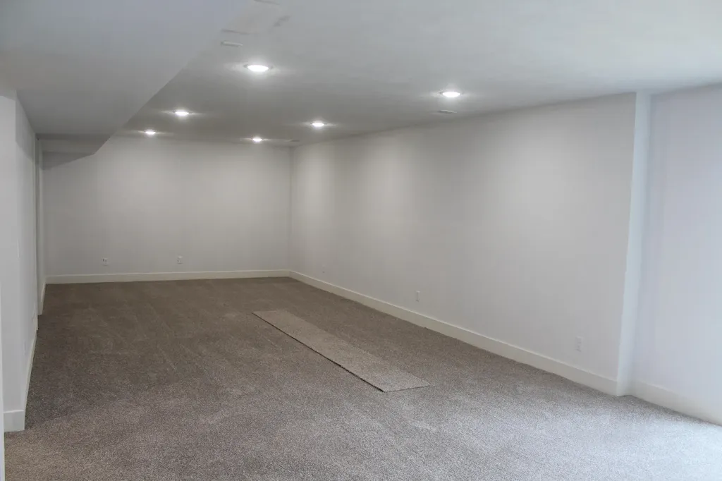 254 Meeking Street Muskegon City MI 49442