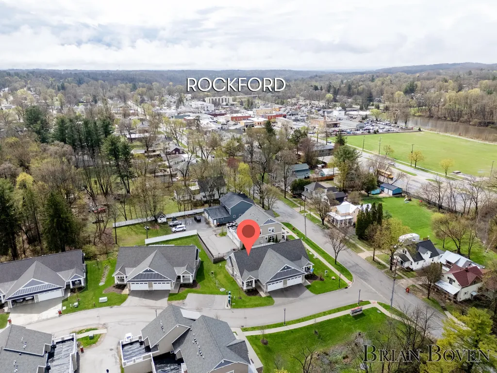 148 Tamarack Lane NE Rockford City MI 49341
