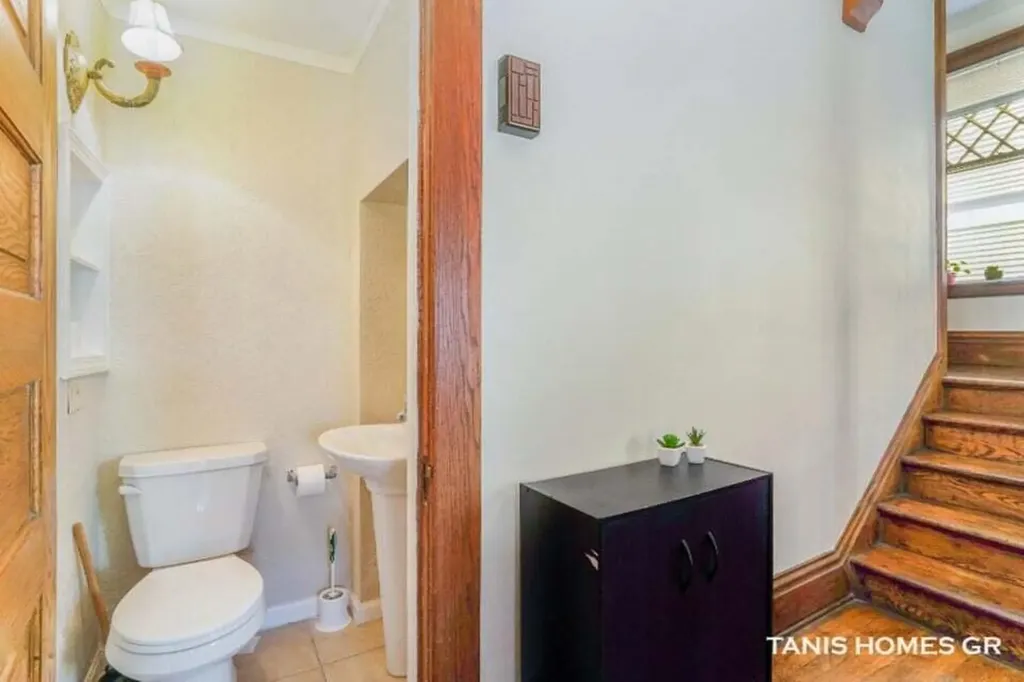201 Lafayette Avenue NE Grand Rapids City MI 49503