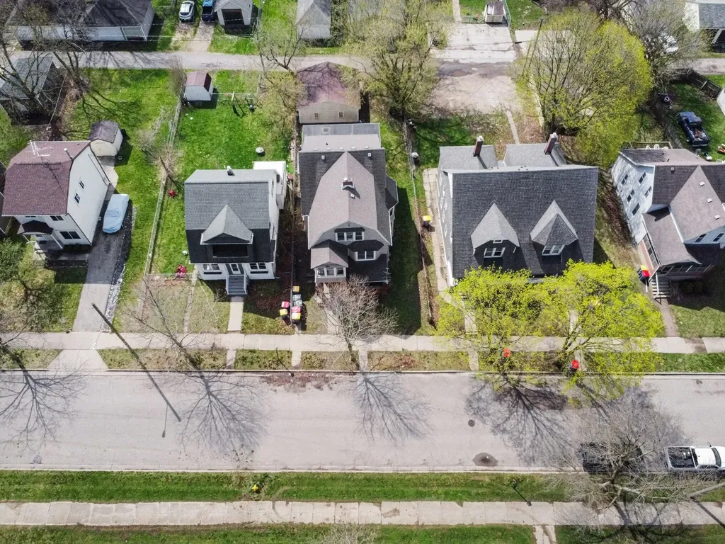 1130 Jackson Street NW Grand Rapids City MI 49504