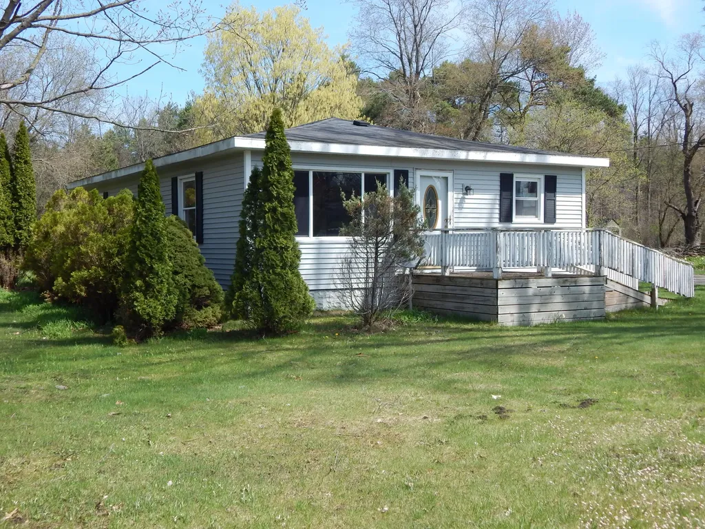 11392 E Apple Avenue Moorland Township MI 49451