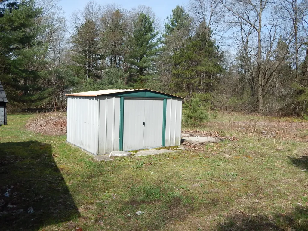 11392 E Apple Avenue Moorland Township MI 49451
