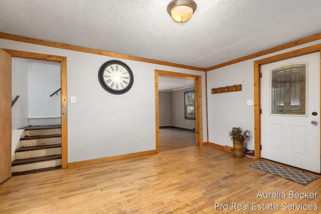 425 S Cedar Street Allegan City MI 49010