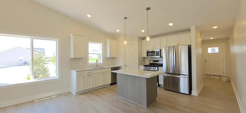 6600 Bellflower Drive SW Zeeland Charter Township MI 49464