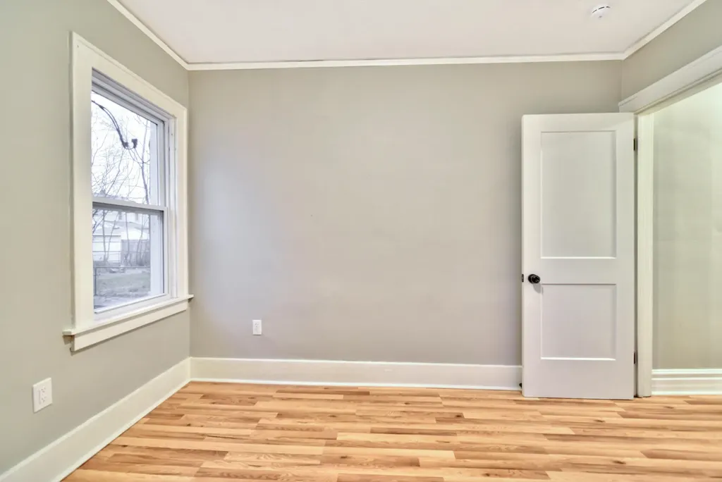 345 E Goulson Avenue Hazel Park City MI 48030