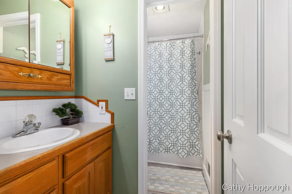 229 Ivason Drive Douglass Township MI 48888