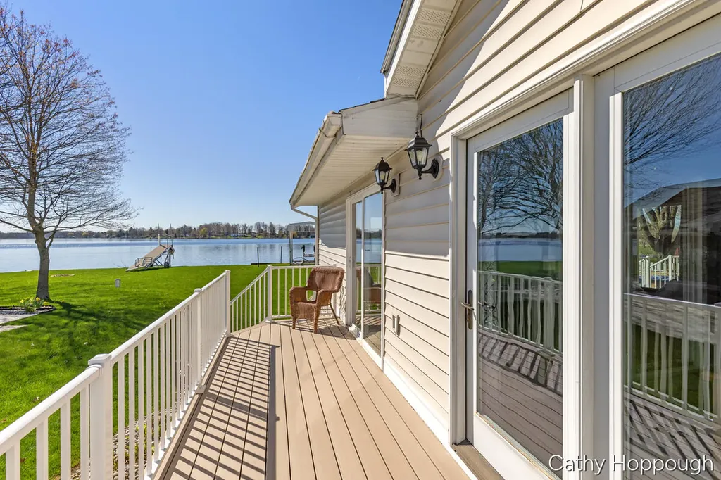 229 Ivason Drive Douglass Township MI 48888