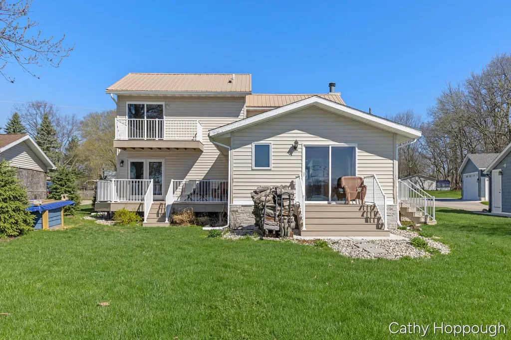 229 Ivason Drive Douglass Township MI 48888