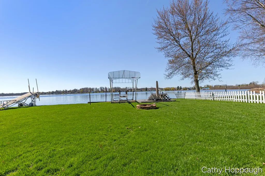 229 Ivason Drive Douglass Township MI 48888