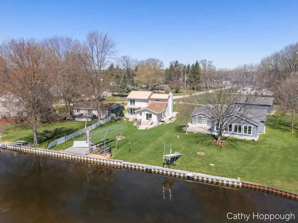229 Ivason Drive Douglass Township MI 48888