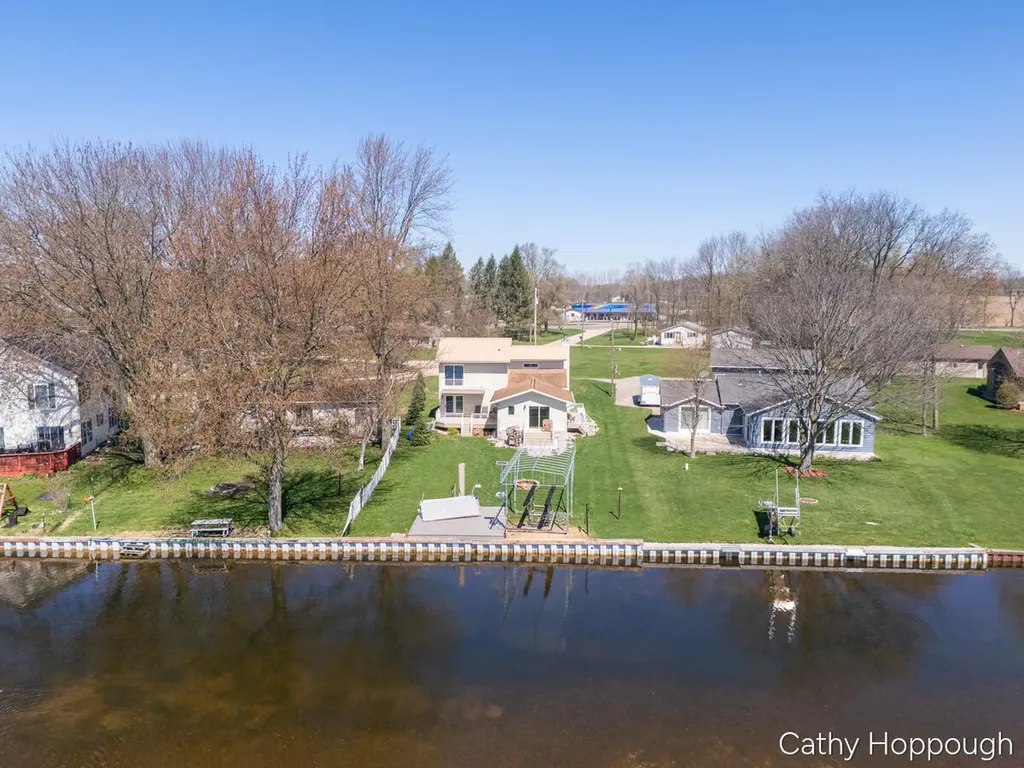 229 Ivason Drive Douglass Township MI 48888