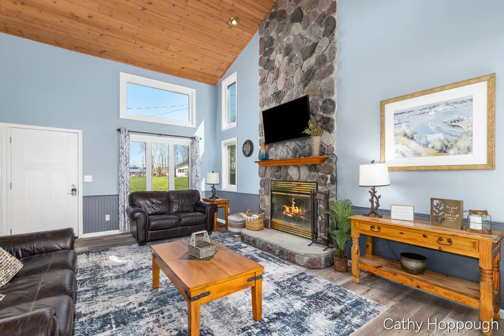 229 Ivason Drive Douglass Township MI 48888