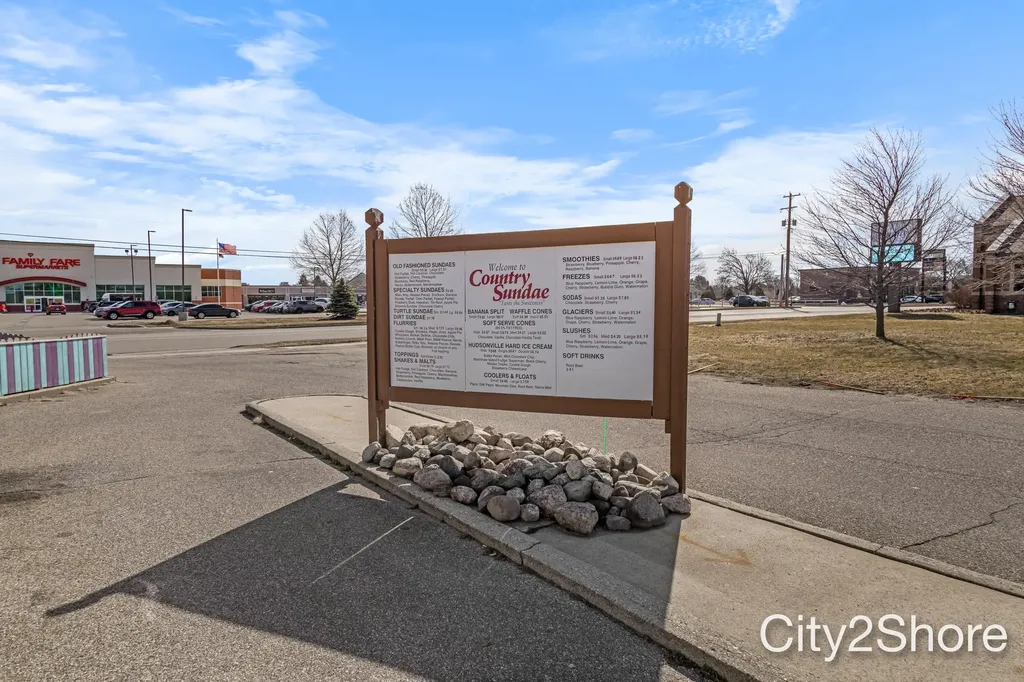 6481 28th Avenue Georgetown Charter Township MI 49426