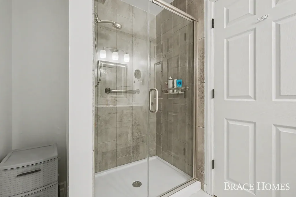 3369 Clear Vista Court NE Plainfield Charter Township MI 49525