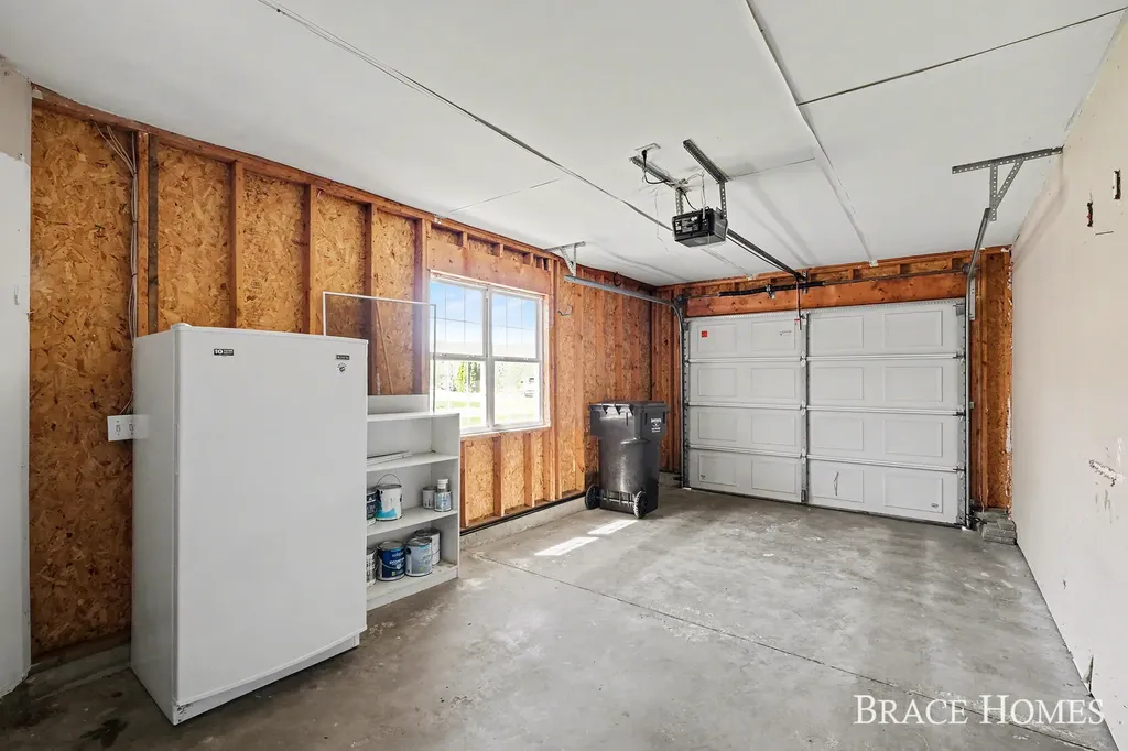 3369 Clear Vista Court NE Plainfield Charter Township MI 49525