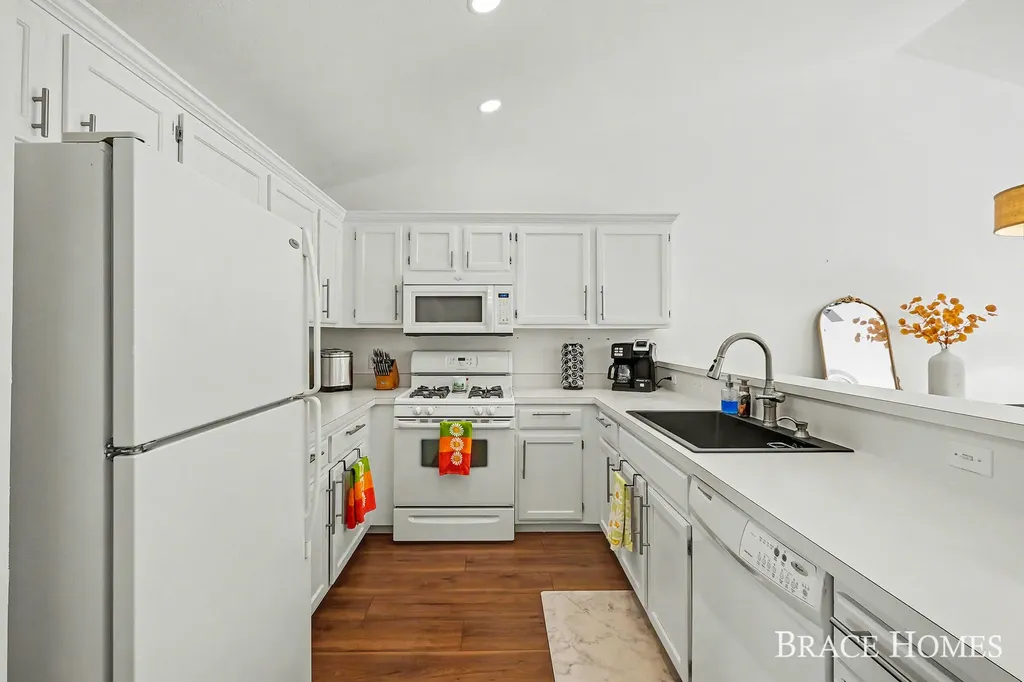 3369 Clear Vista Court NE Plainfield Charter Township MI 49525