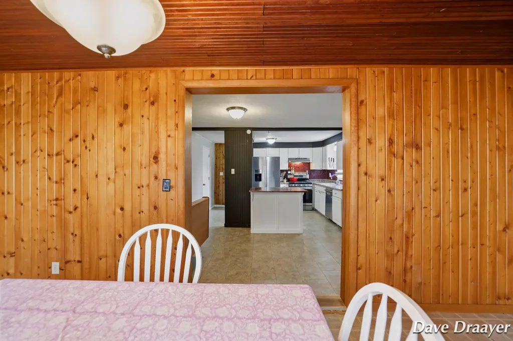 7869 17 Mile Road NE Nelson Township MI 49319