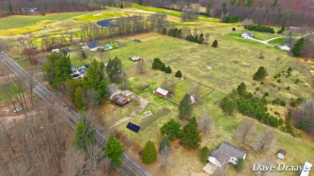 7869 17 Mile Road NE Nelson Township MI 49319