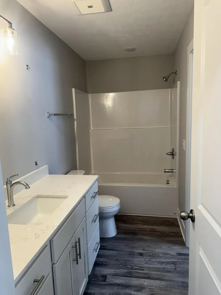 1366 Leonard Avenue Muskegon City MI 49442
