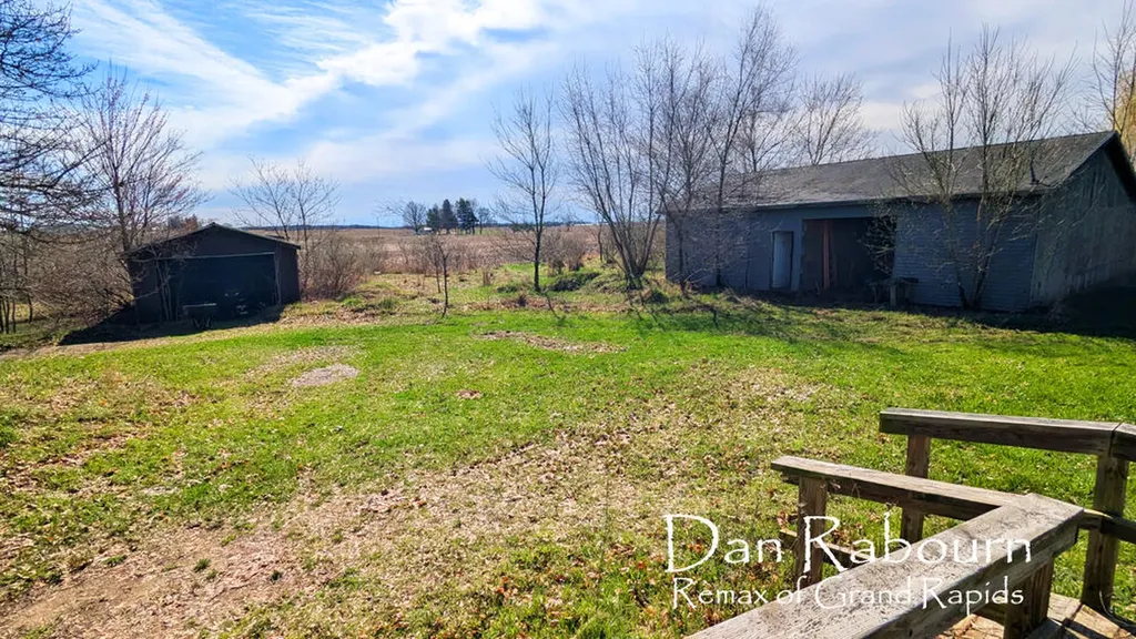 1185 11 Mile Road Wheatland Township MI 49340