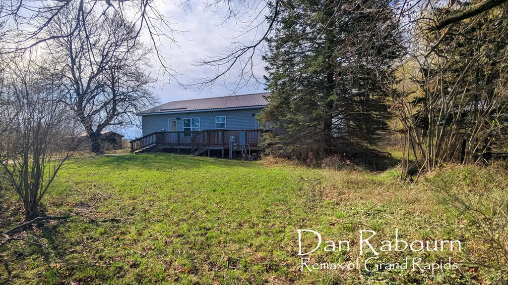 1185 11 Mile Road Wheatland Township MI 49340