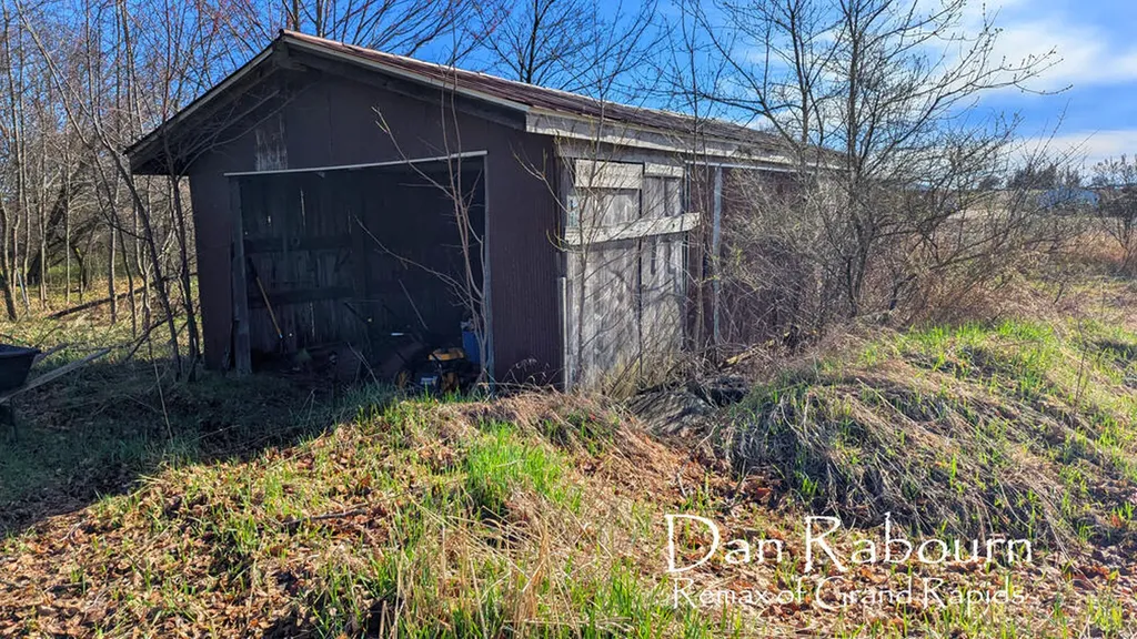 1185 11 Mile Road Wheatland Township MI 49340