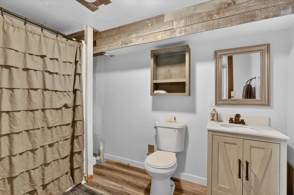3834 Wyoming Avenue SW Wyoming City MI 49519