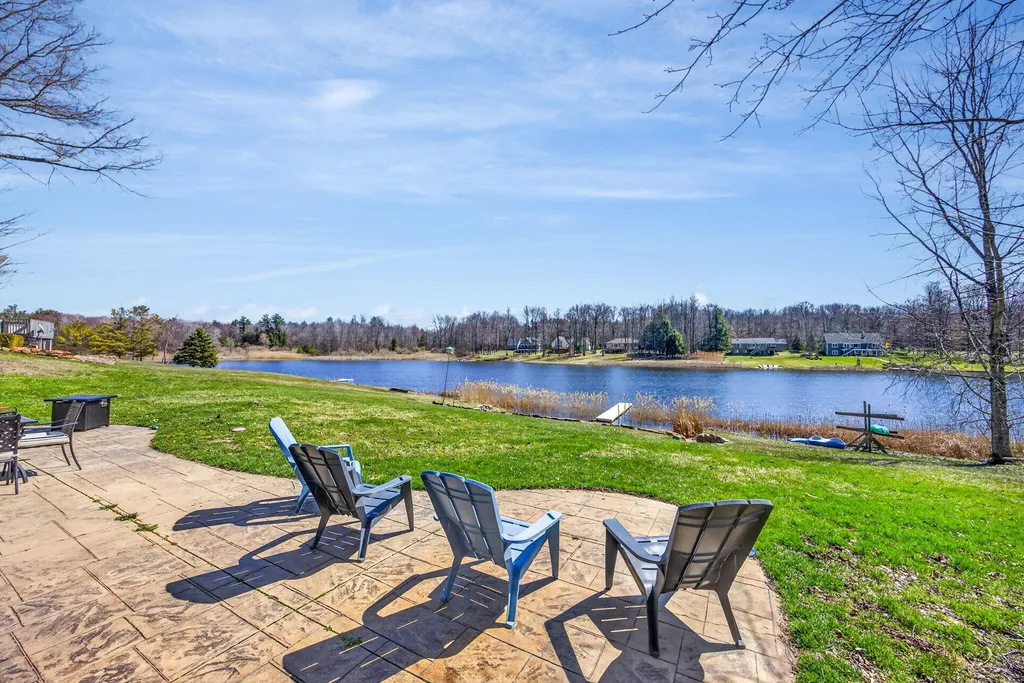 9613 Fawn Ridge Road Morton Township MI 49346