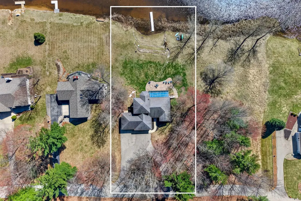 9613 Fawn Ridge Road Morton Township MI 49346