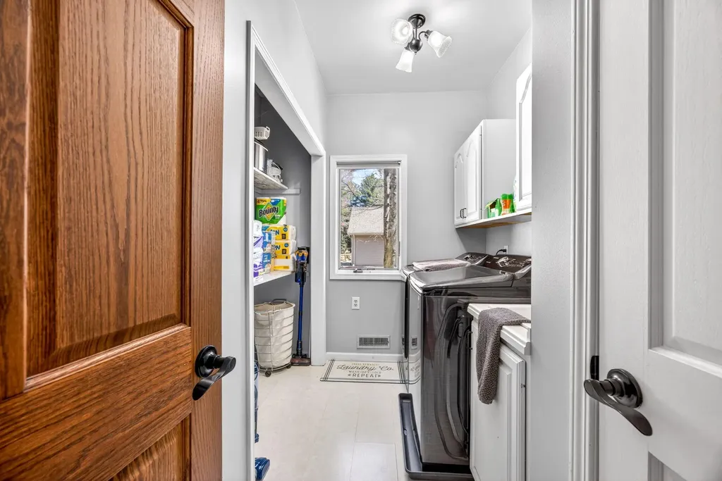 9613 Fawn Ridge Road Morton Township MI 49346