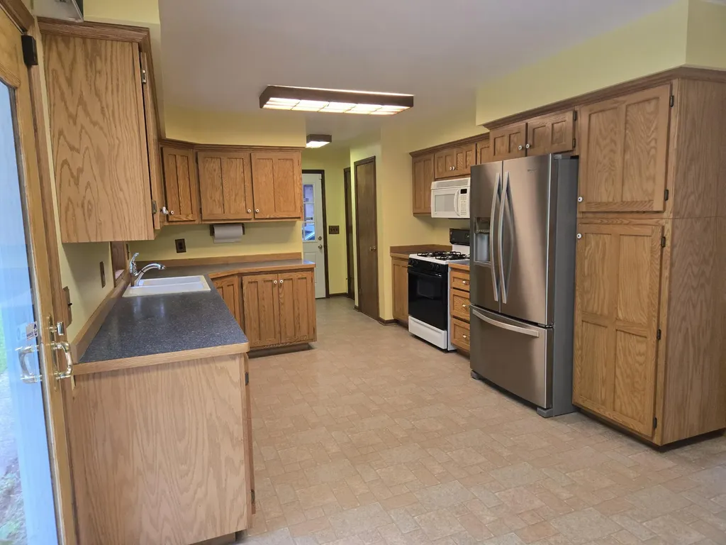 2739 Hillcrest Drive New Era Village MI 49446