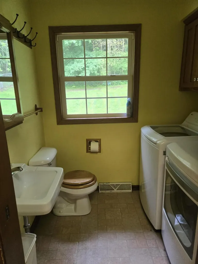 2739 Hillcrest Drive New Era Village MI 49446