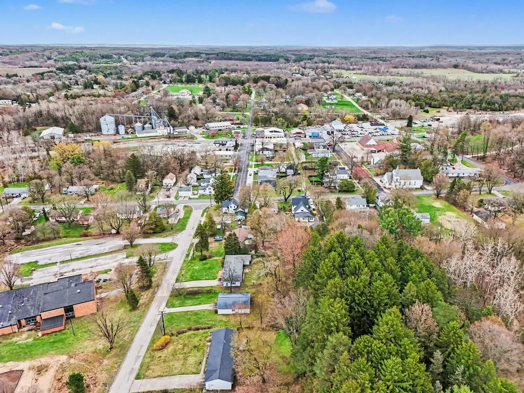 2739 Hillcrest Drive New Era Village MI 49446