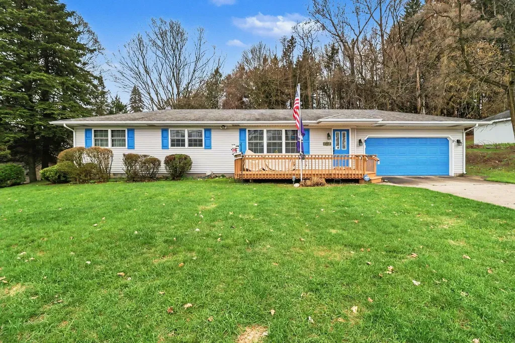 2739 Hillcrest Drive New Era Village MI 49446