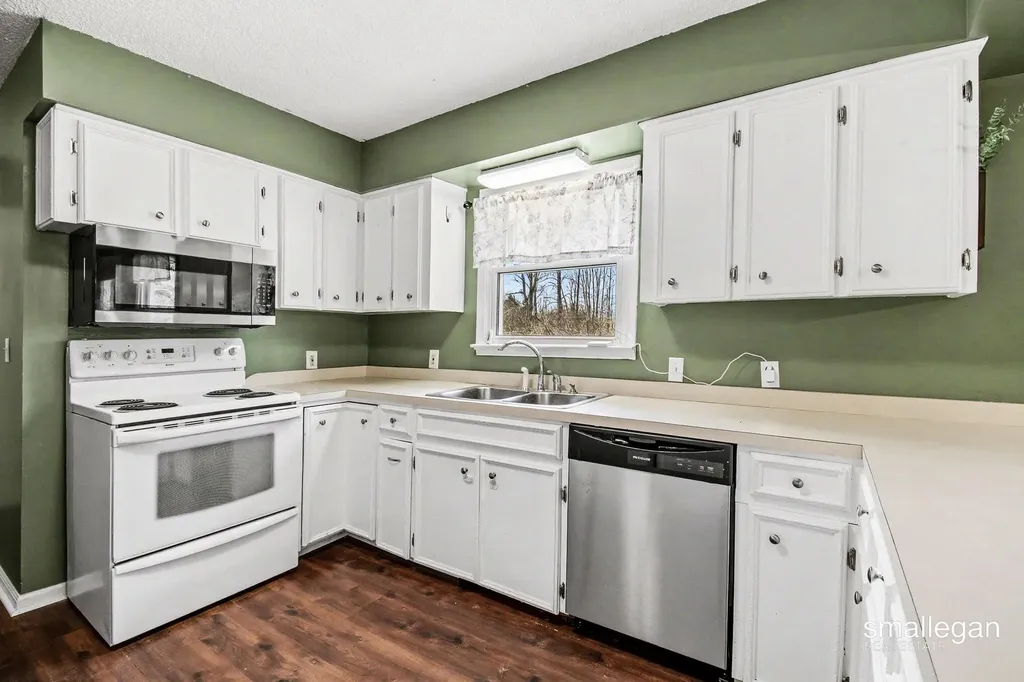 1120 S Loomis Road Chippewa Township MI 48858